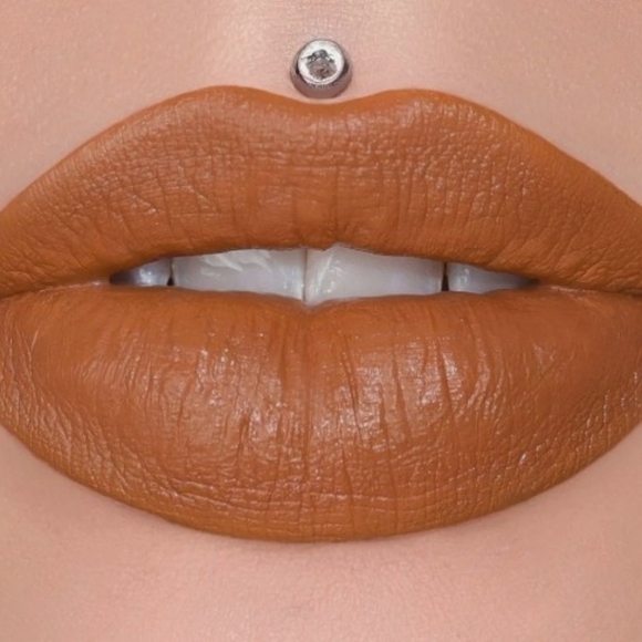 Jeffree Star Other - Jeffree Star Velvet Trap